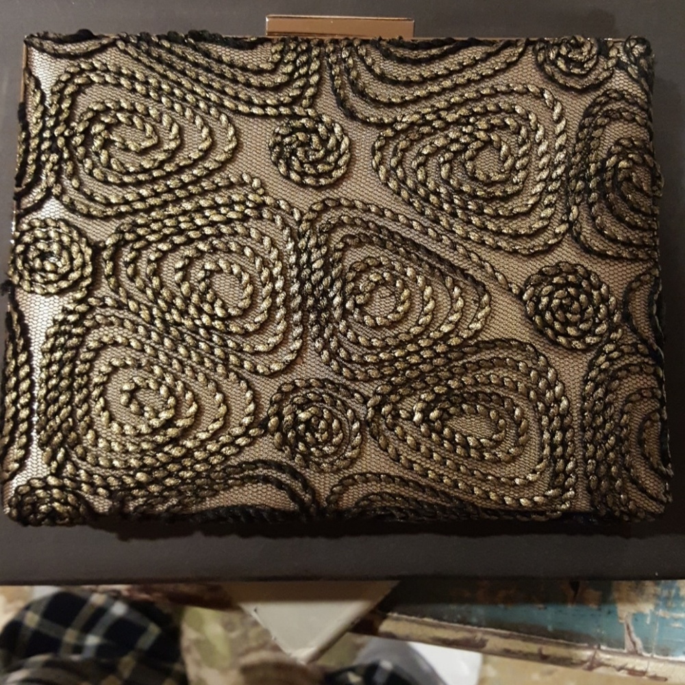 Carmen Marc Valvo Clutch purse
